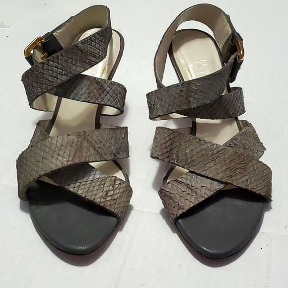 Joy & Peace Gray Textured Snakeskin Leather Crossed Strappy Sandals - Picture 3 of 11